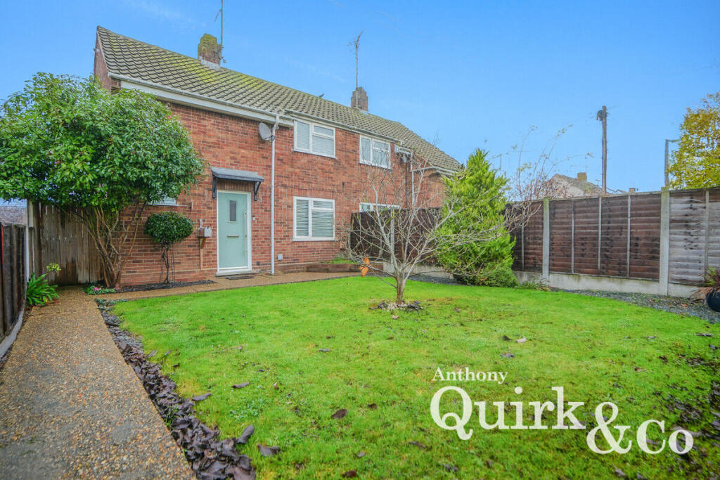 Main image of property: Ormonde Avenue, Rochford, SS4