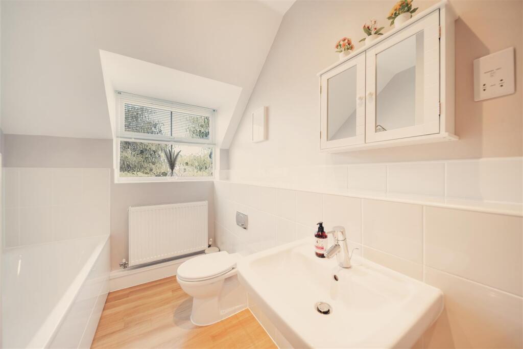 Apartment in Ipswich - More