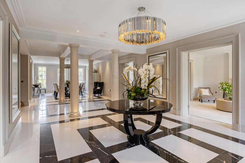 House in Kingston upon Thames - View 2