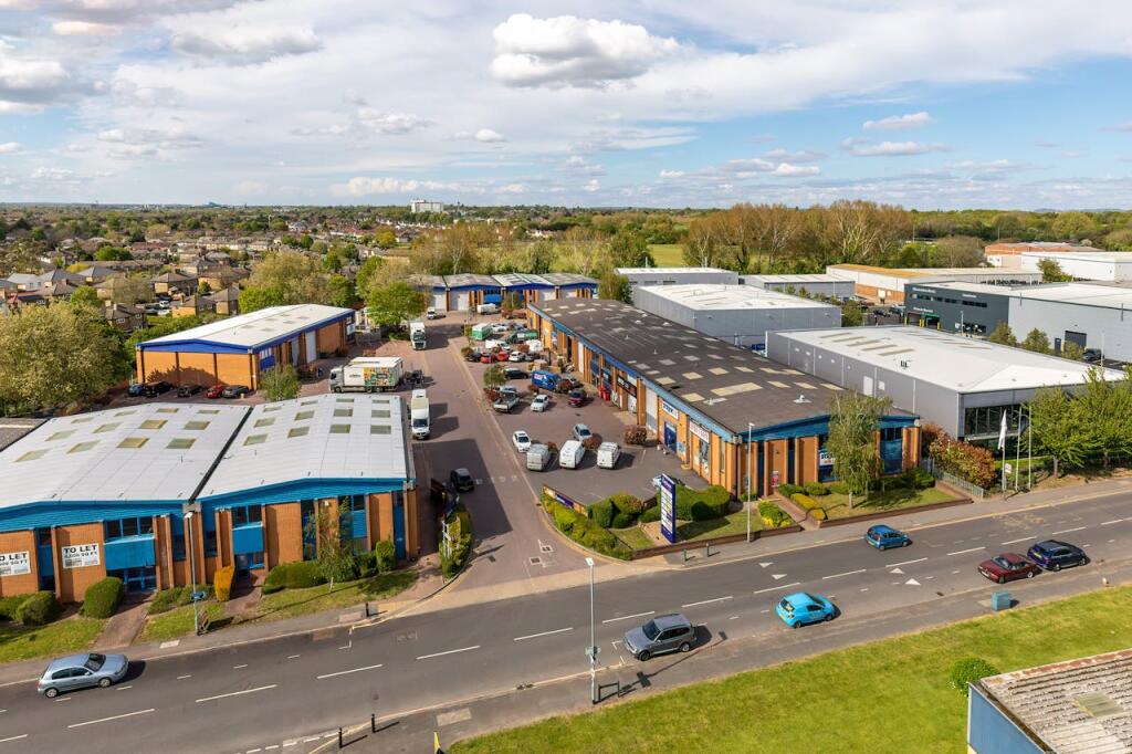 Main image of property: Unit 10, Crown Trade Park, Horton Road, West Drayton, UB7 8HZ