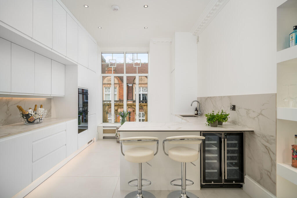 Main image of property: Montagu Mansions, Marylebone