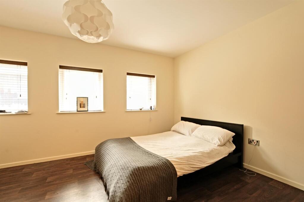 Apartment in Oxford - View 4