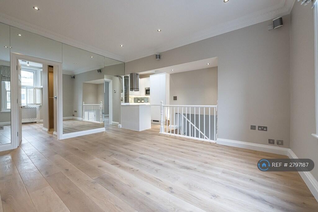 Main image of property: Hollywood Road, London, SW10