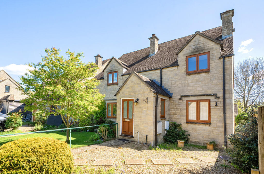 Main image of property: Orchard Close, Eynsham, Witney