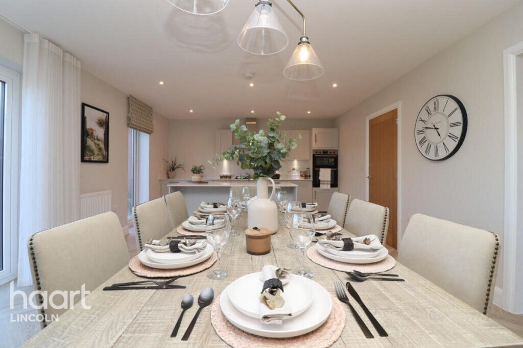 House in West Lindsey, Bardney - View 2