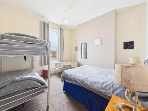 Bedroom: