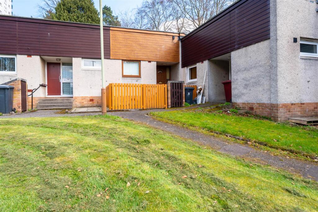 Main image of property: Lansdowne Gardens, Dundee