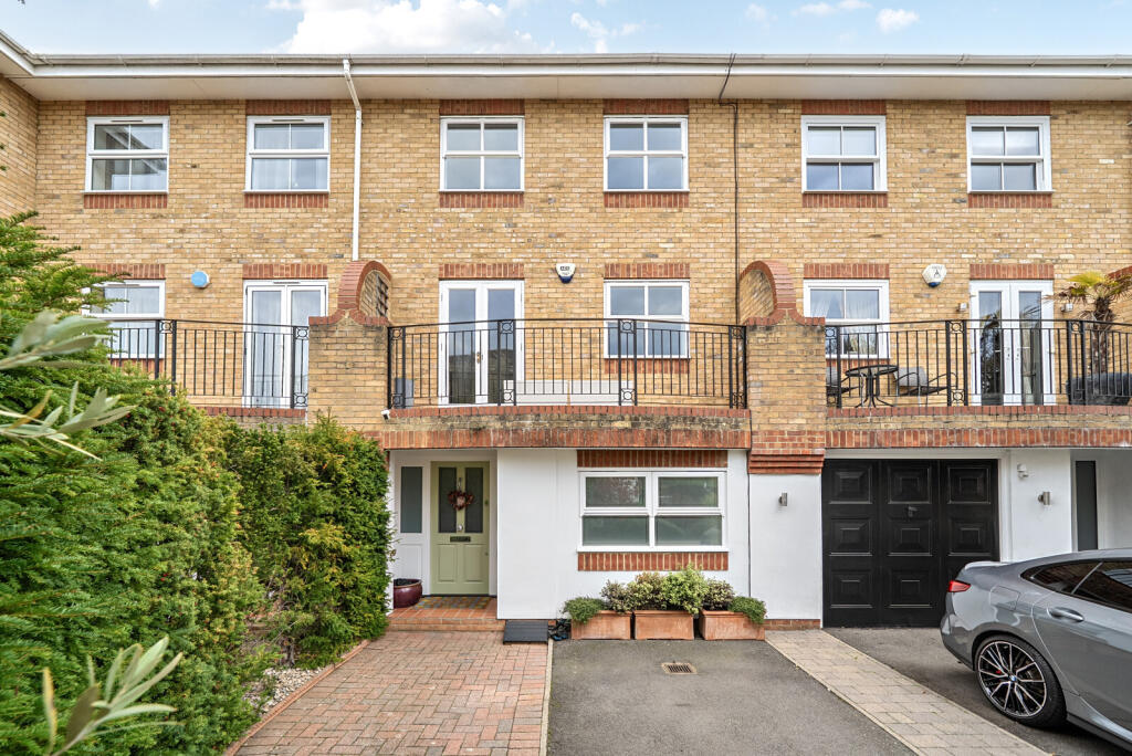 Main image of property: Northweald Lane, Kingston Upon Thames, KT2