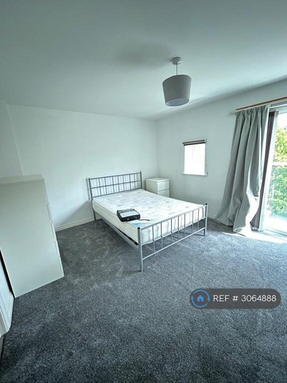 House in Exeter - View 4