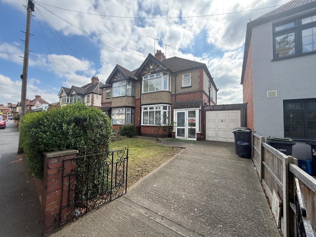 Main image of property: Dunstable Road, Luton