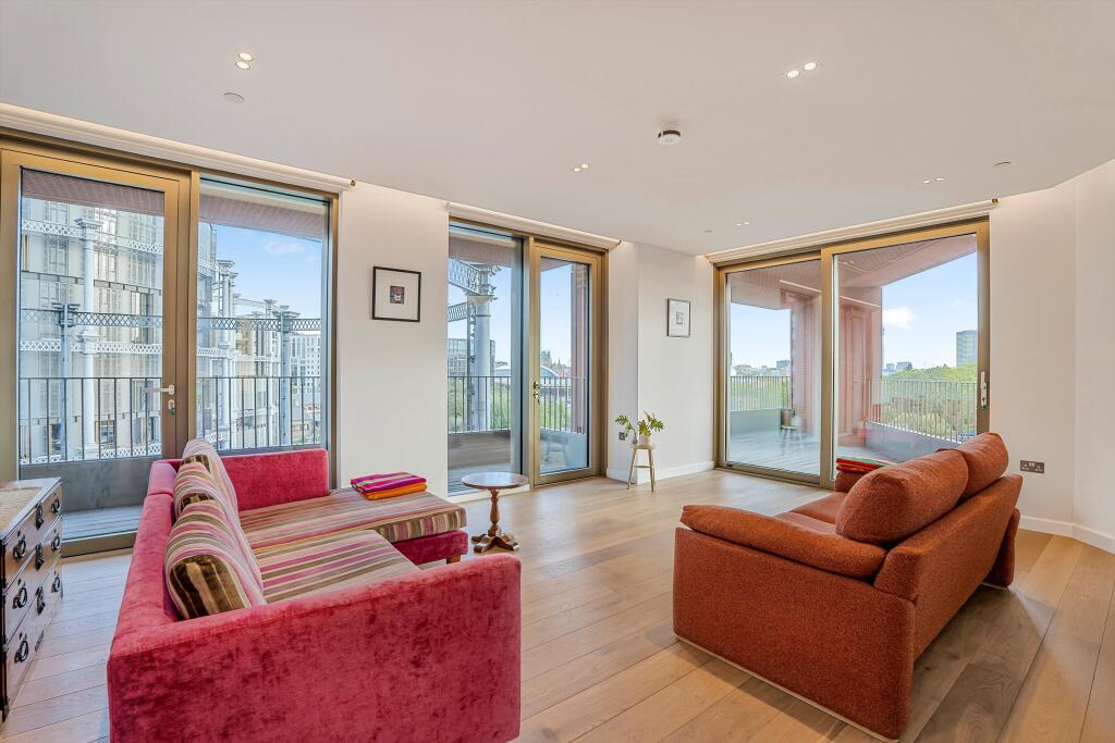 Main image of property: Tapestry Apartments, Kings Cross, N1C
