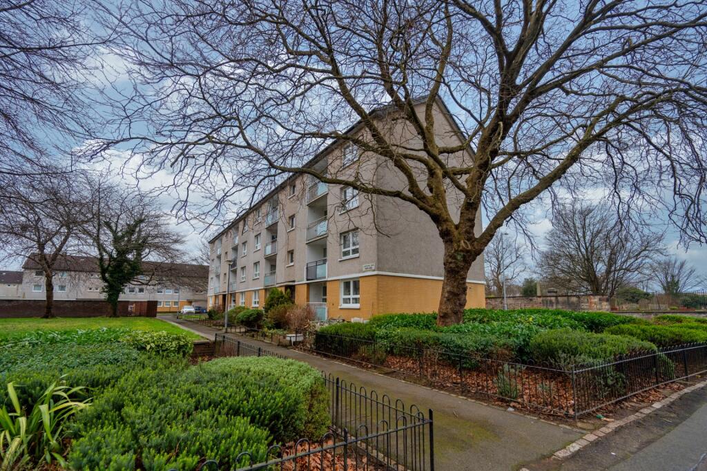 Main image of property: Caledonia Road, Flat 0-2, Hutchesontown, Glasgow, G5 0LG