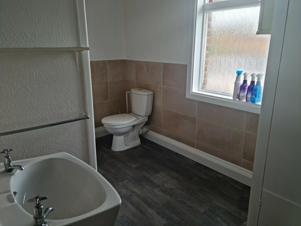 Additional image 12 of 6 Bed Student House on Columbia Road