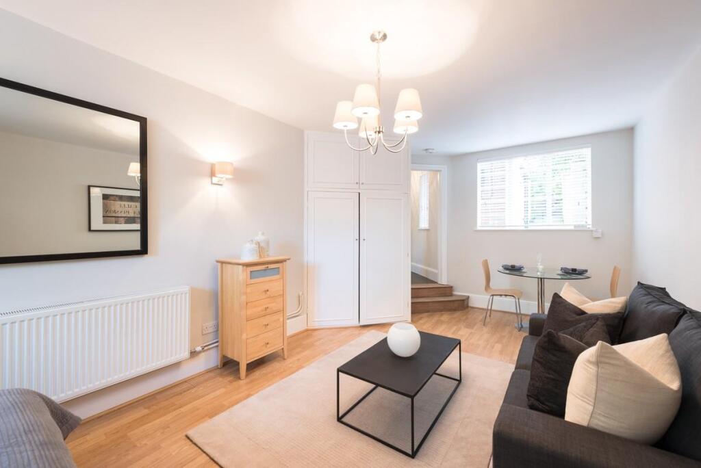 Studio flat for rent