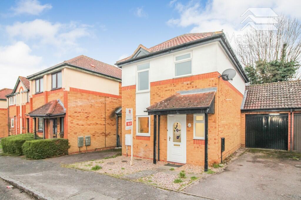 Main image of property: ***CLOSE TO TRAIN STATION***LOUGHTON*** Milton Keynes, Buckinghamshire, MK5