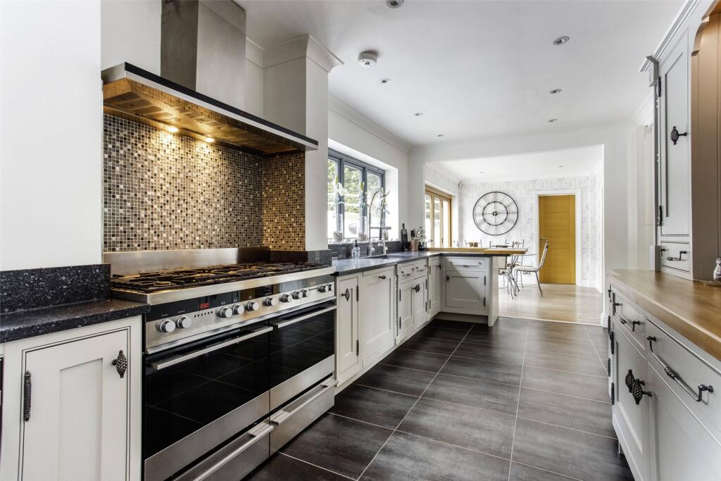 Additional image 3 of Harmer Green Lane, Welwyn, Hertfordshire, AL6