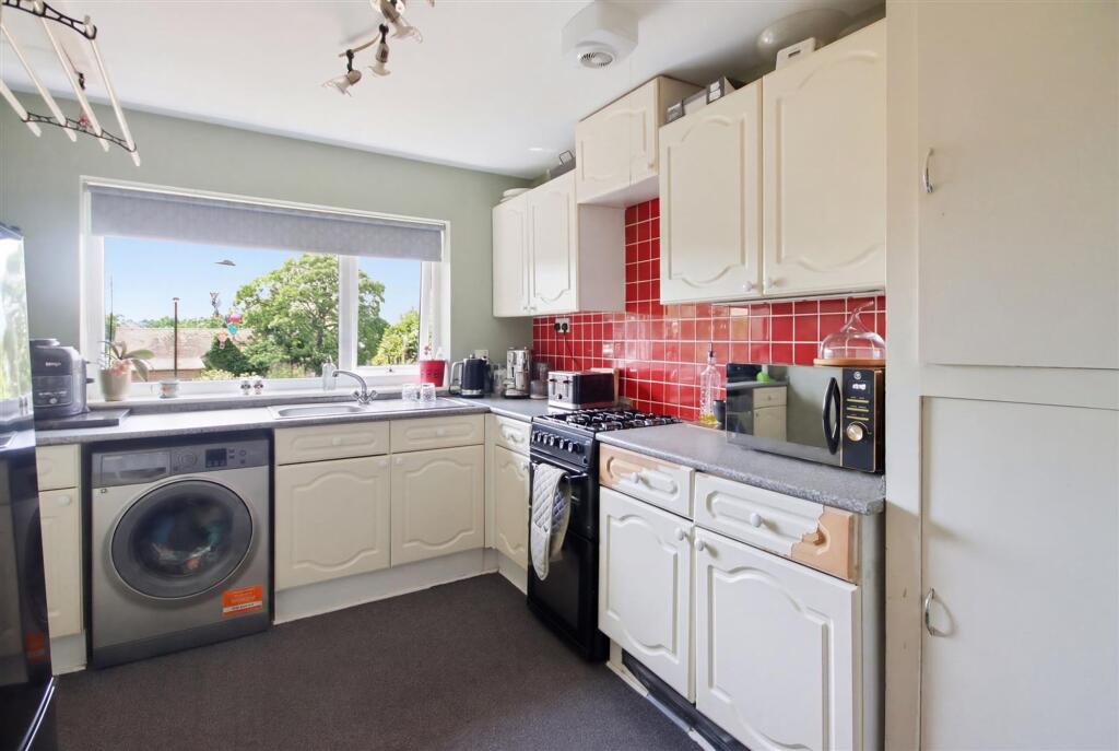 House in Sheffield - View 3