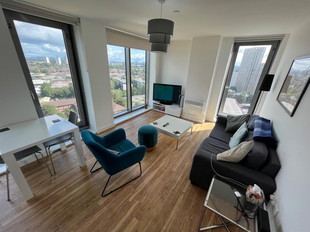 Apartment in Manchester - View 2
