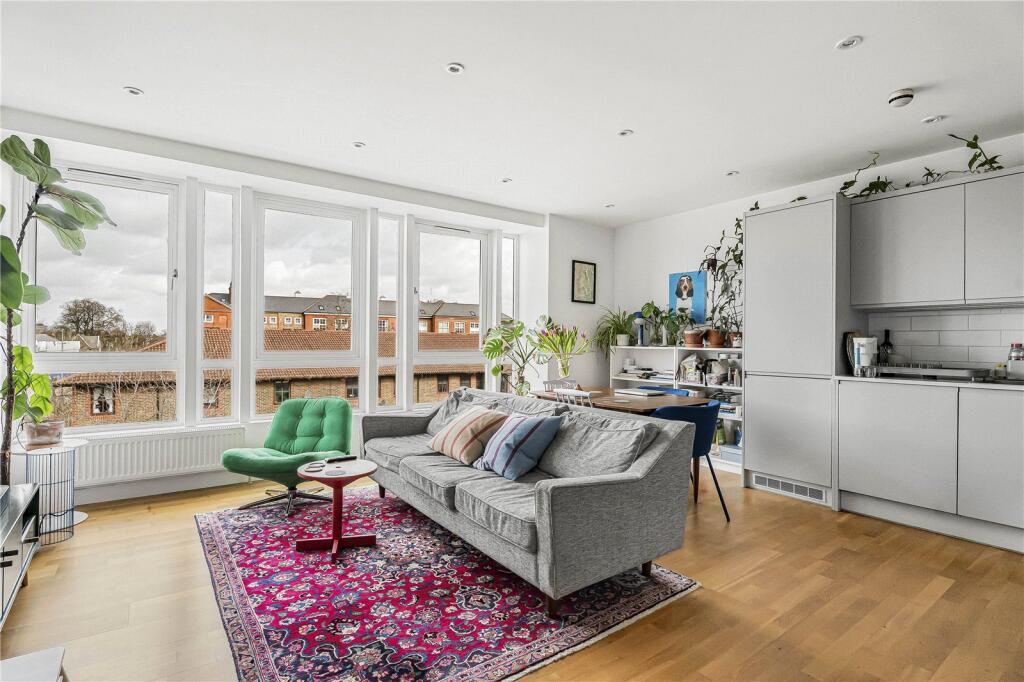 Main image of property: Hertford Road, London, N1