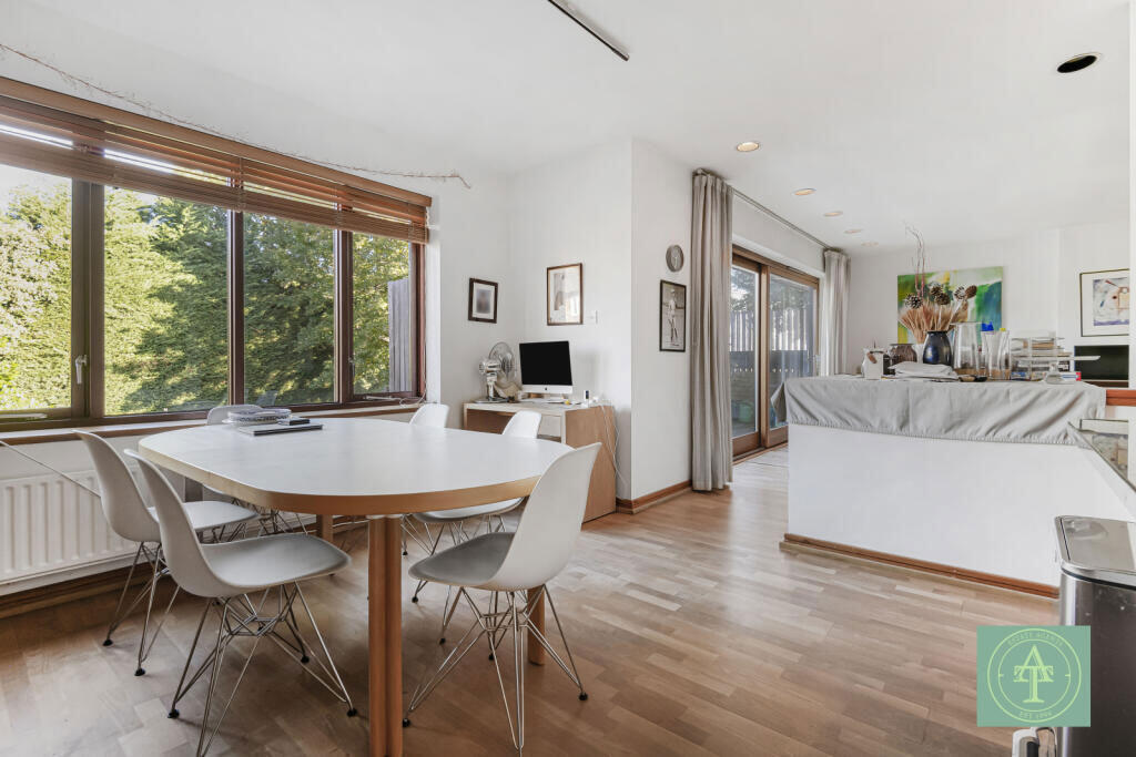 House in London - View 4
