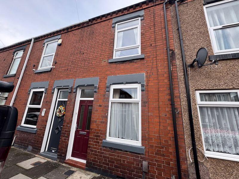 2-bed terraced on Clanway Street, Tunstall, Stoke-On-Trent, £80,000