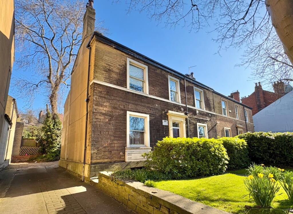 Main image of property: Headingley Lane, Headingley, Leeds, LS6