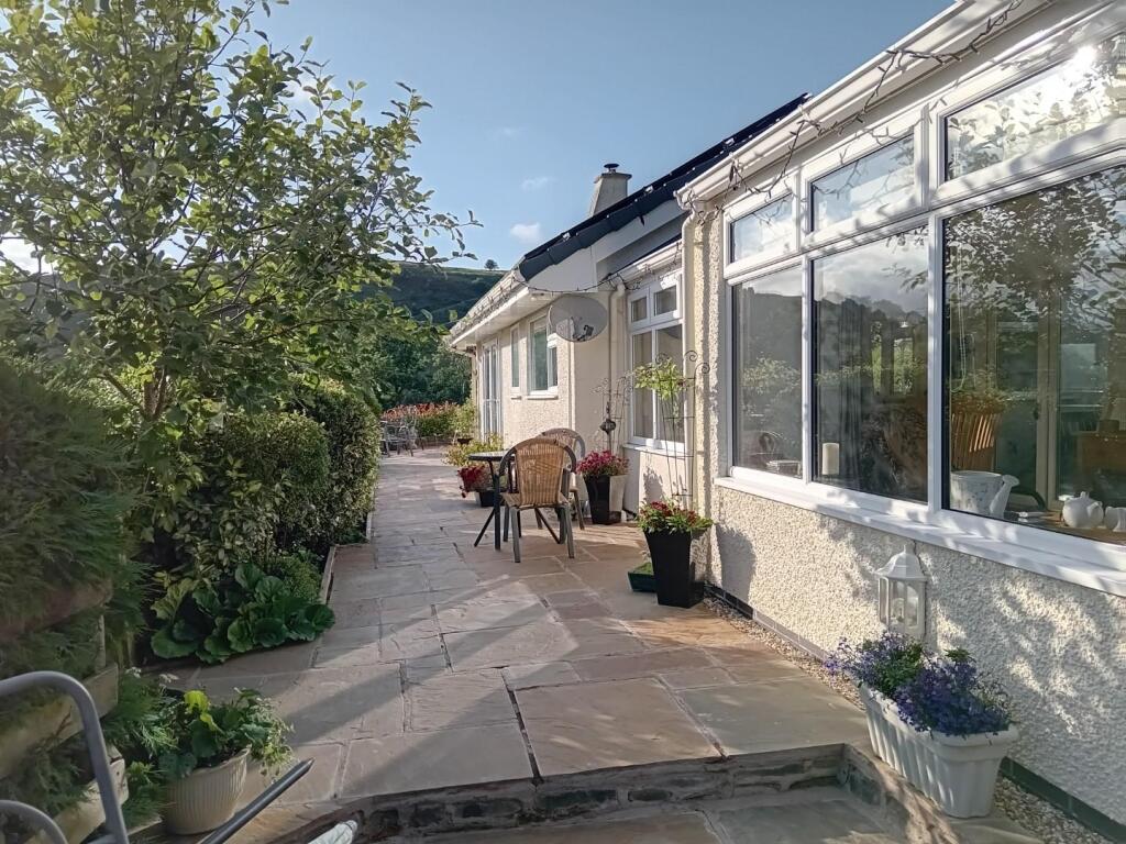 Main image of property: Llys Awel, Foel