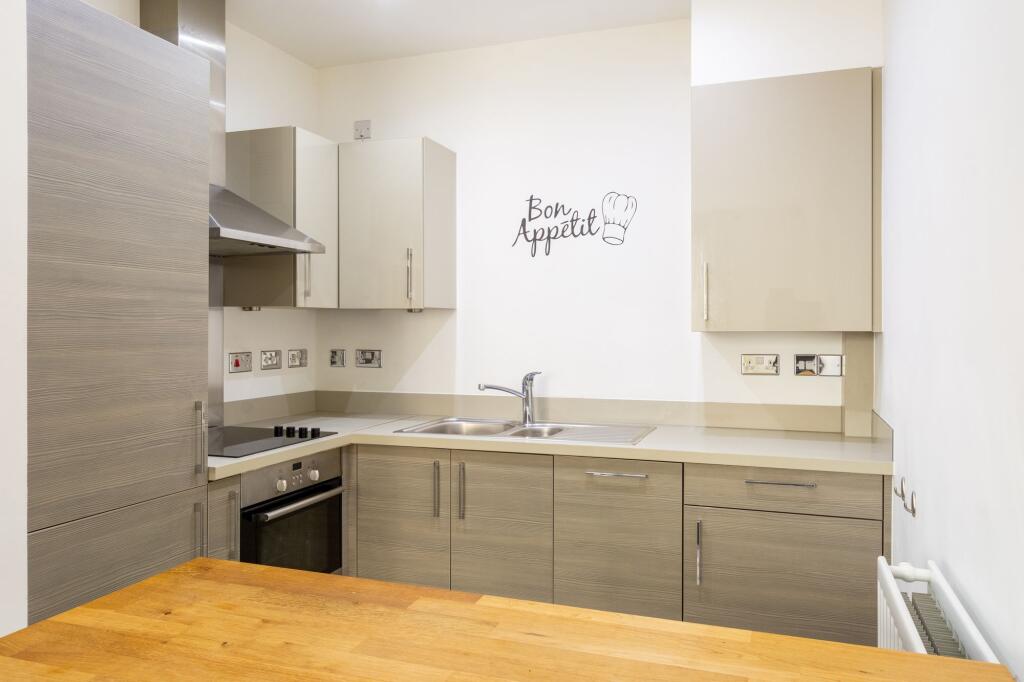 Apartment in Bath - View 5
