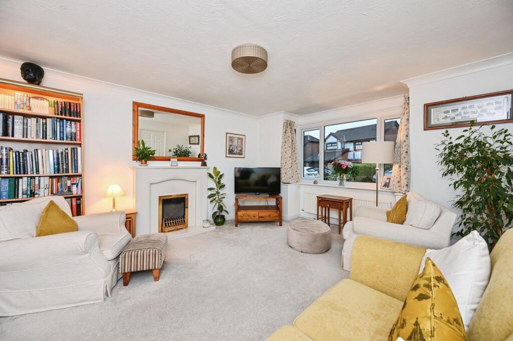 Main image of property: Haywood Gardens, St. Helens, WA10