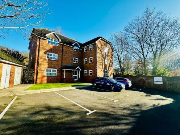 Main image of property: Chelveston Crescent, SOUTHAMPTON