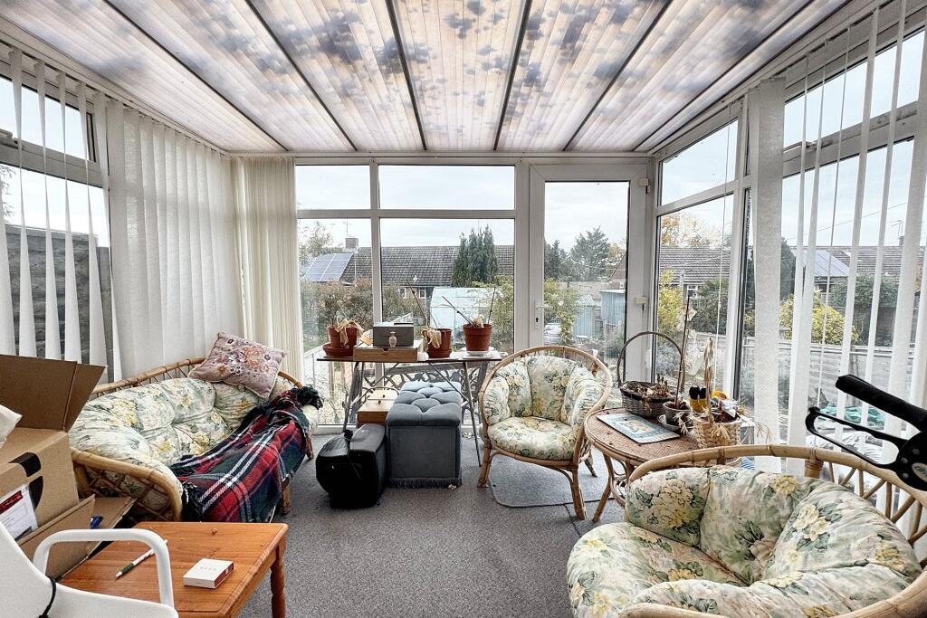 House in Southampton - View 4