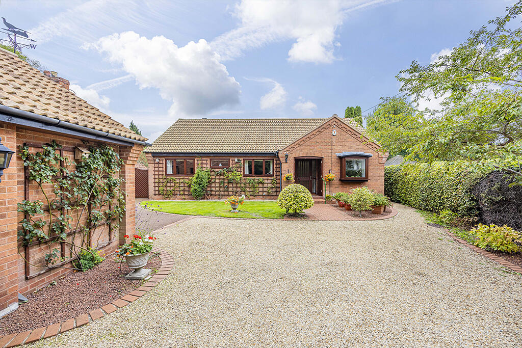 Main image of property: The Brindles, Town Street, Hawksworth, Nottinghamshire