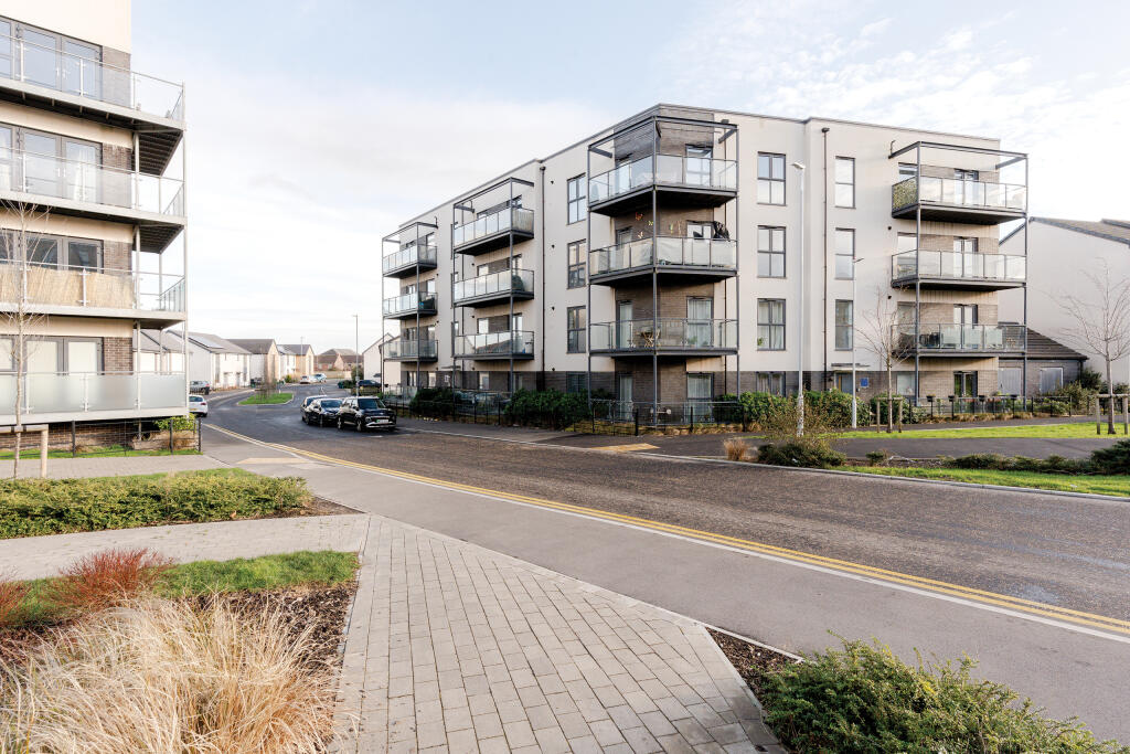 Apartment in Stoke Gifford, Little Stoke - View 3