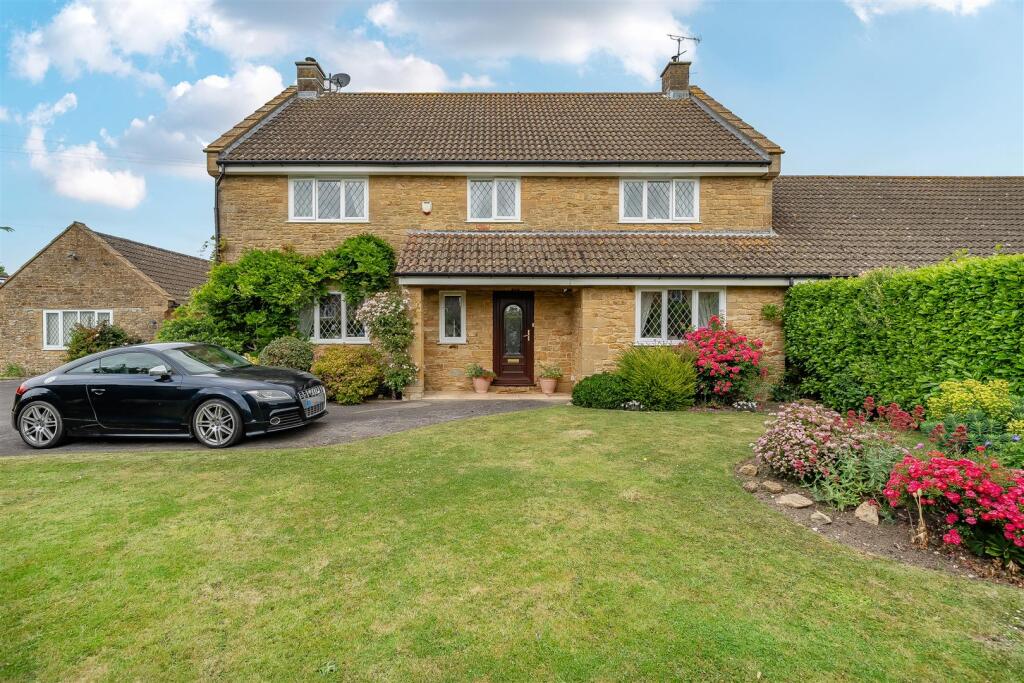 Main image of property: Coat, Martock