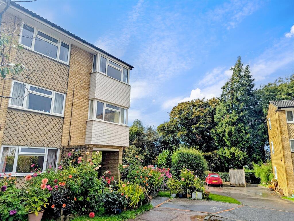 Main image of property: Chenies Close, Tunbridge Wells, Kent