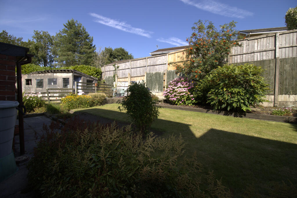 House in Rossendale, Goodshaw - View 4