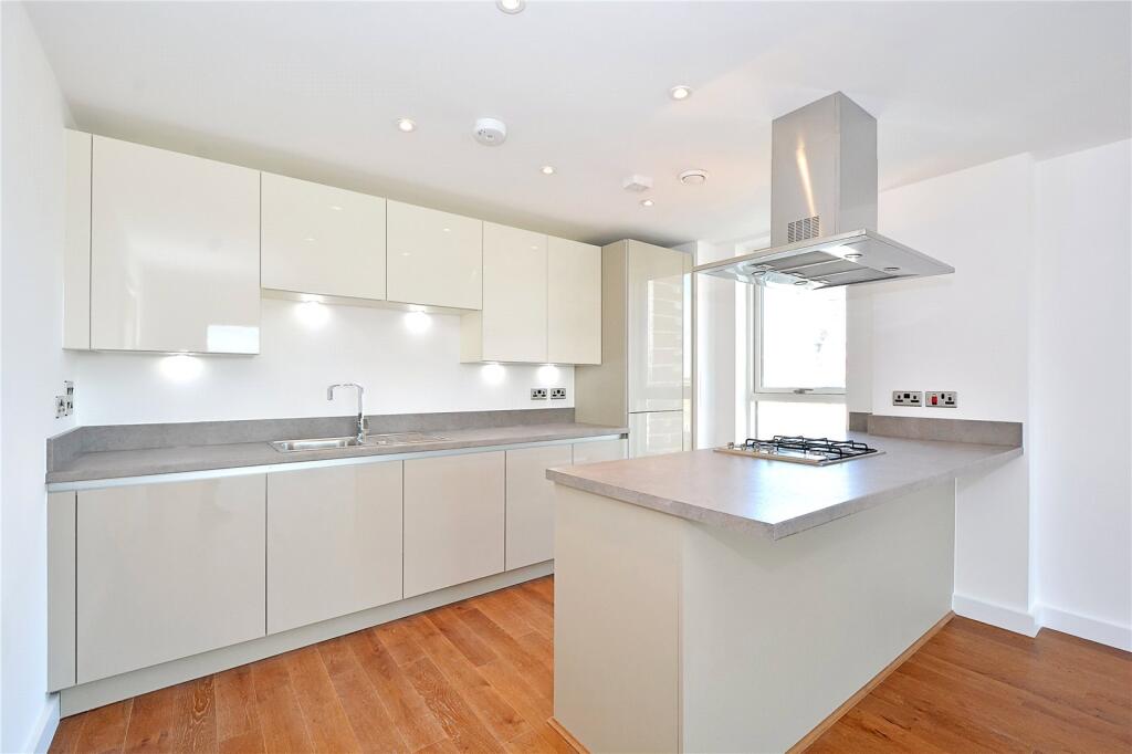 Apartment in London, Greenwich Peninsula - View 3