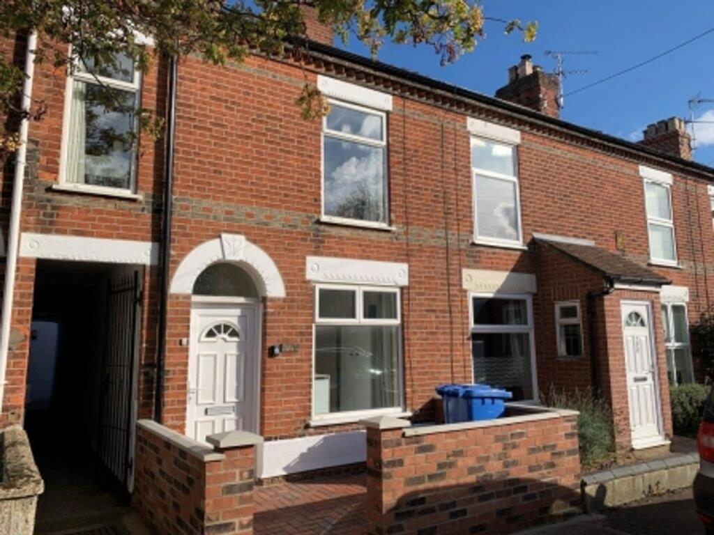 Main image of property: Room 1, 102 Nelson Street, Norwich, NR2 4DR