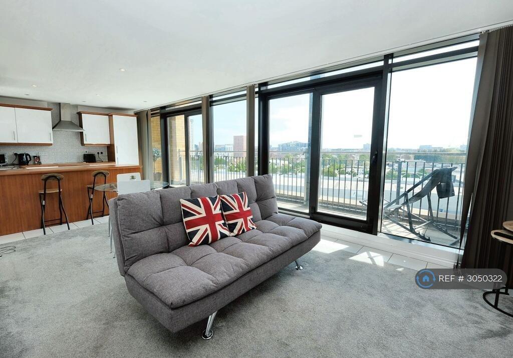 Main image of property: Middlewood Street, Salford, M5
