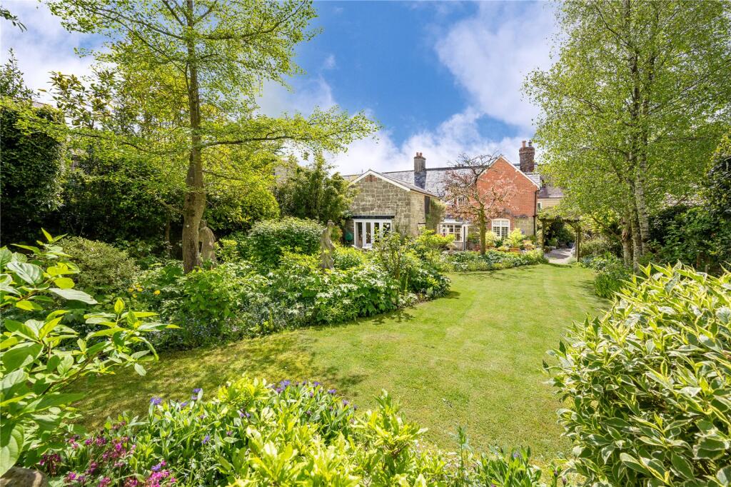 Main image of property: Parsons Pool, Shaftesbury, SP7