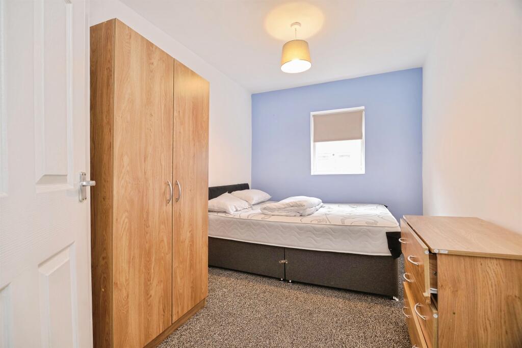 House in Middlesbrough, Middlehaven - View 5