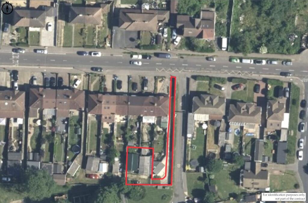 Two Garages and Land to the Rear of, 266 & 268 Tithepit Shaw Lane, Warlingham, CR6 9AQ photo 4