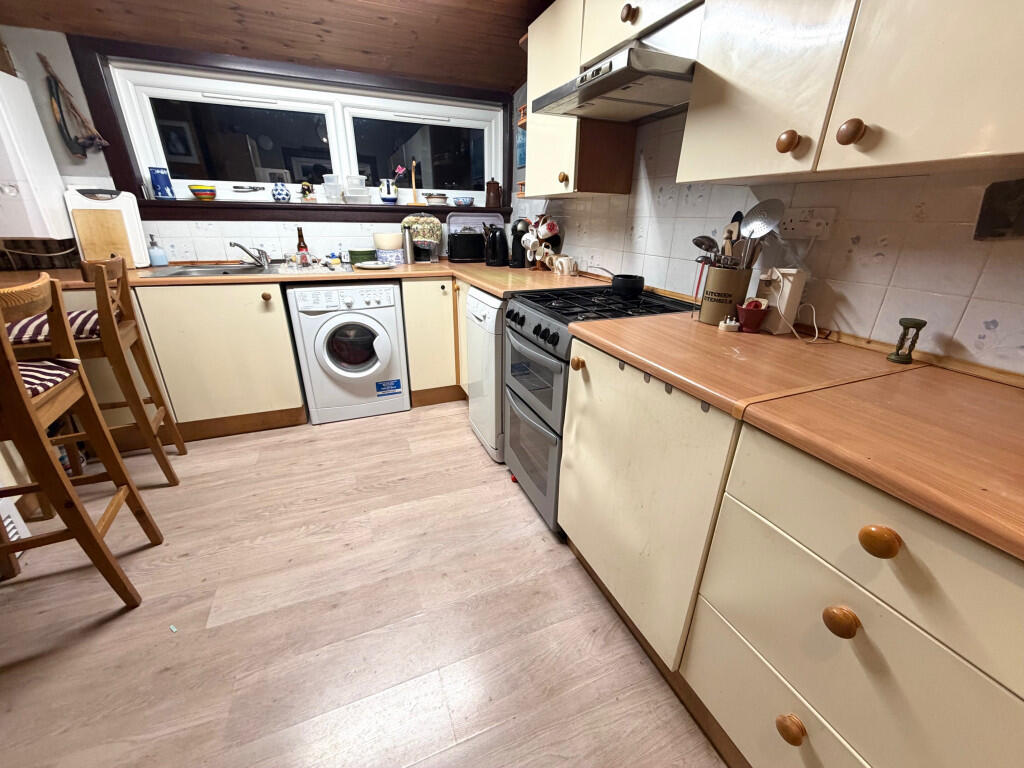 Berryhill Road, Cumbernauld, Glasgow photo 2