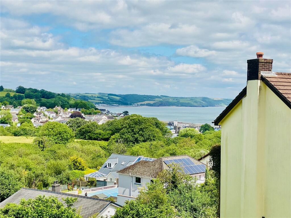 2-bed terraced on Lawnswood, Saundersfoot, Pembrokeshire, SA69, £300,000