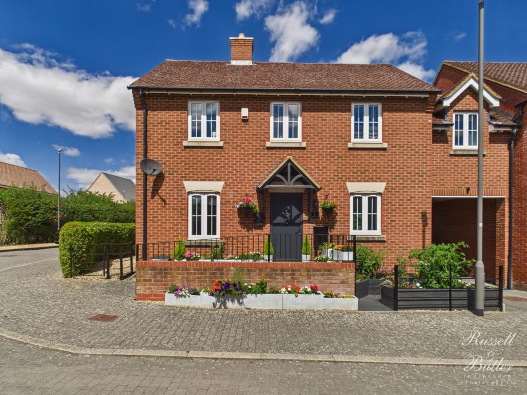 Main image of property: Hill Radnor, Buckingham, Buckinghamshire, MK18