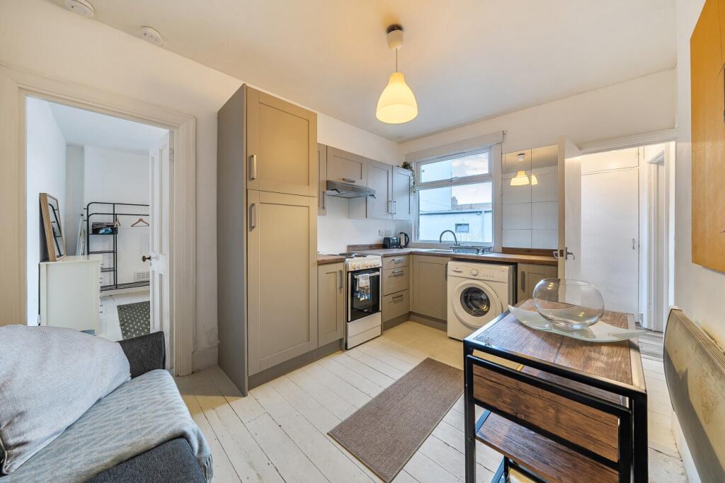 Main image of property: Preston Close, Borough, London, SE1