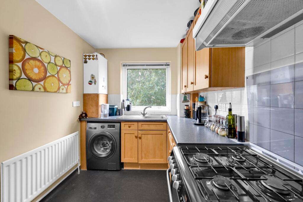 Apartment in London - View 4