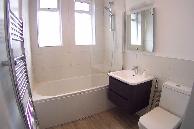 House in Leeds, Farnley - View 5