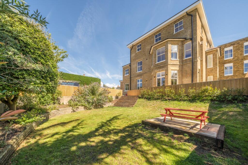 Apartment in London - View 4