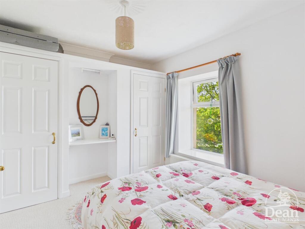 House in Forest of Dean, Steam Mills, Cinderford - More